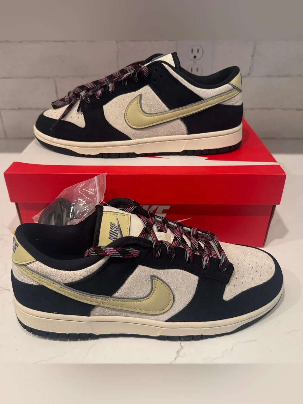 Nike Dunk Low LX Black Team Gold Coconut Milk Mens 10.5 Womens 12 DV3054-001